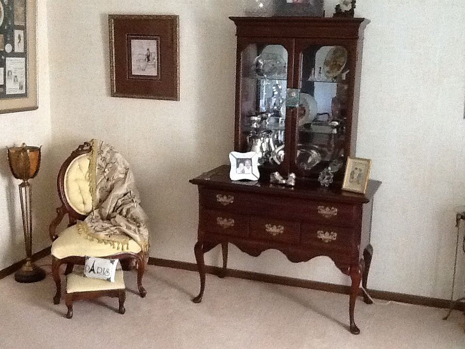 1st image of 4579 Morgate Cir NW