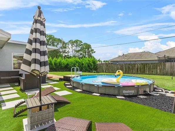 4084 SW Hainlin St, Port Saint Lucie, FL 34953