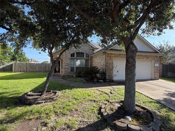 3102 Avory Ridge Ln, Pearland, TX 77581