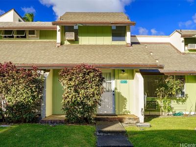 553 Pepeekeo St #430A, Honolulu, HI, 96825