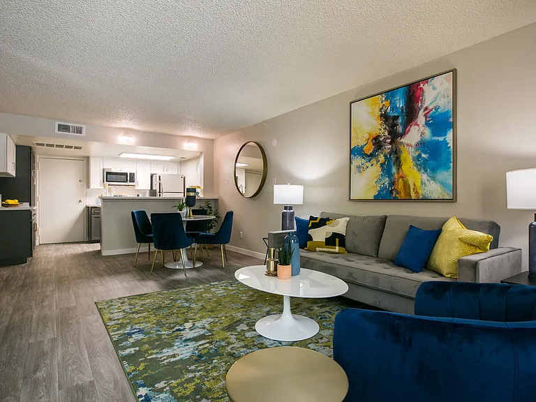 Glo Apartments — Photo 9