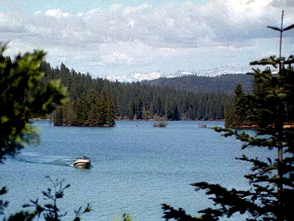 Jenkenson Lake is just a few miles away