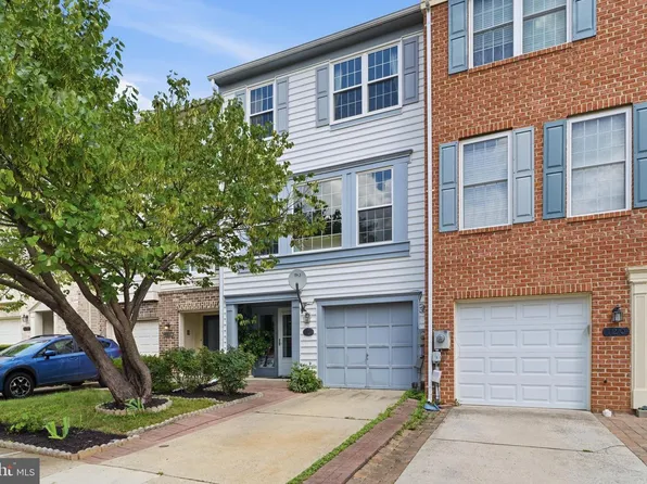 122 Long Acre Ct, Frederick, MD 21702