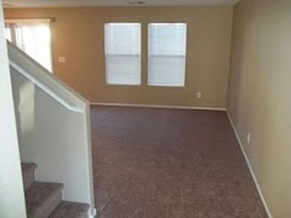3rd image of 11606 Vesuvio Ct
