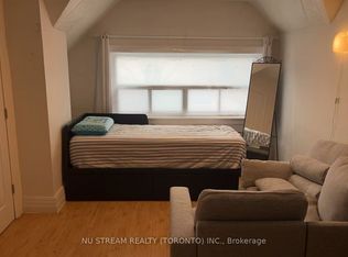 409 Huron St #301, Toronto, ON M5S2G5