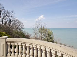 985 Sheridan Rd, Highland Park, IL 60035