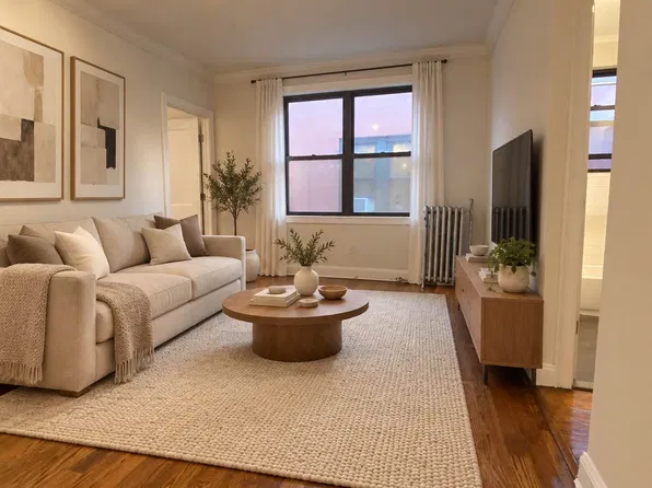 32-54 31st Street image 1 of 10