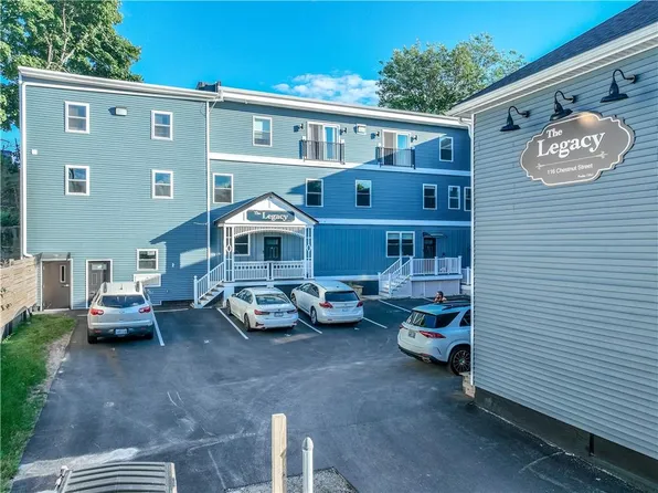 129 Lincoln Ave Unit 9, Central Falls, RI 02863