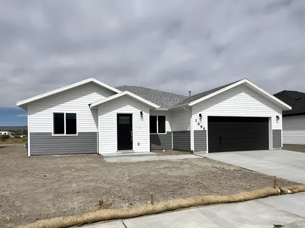1695 Opal Dr, Elko, NV 89801
