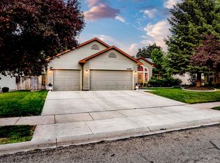 2498 S Bayou Bar Way, Meridian, ID 83642