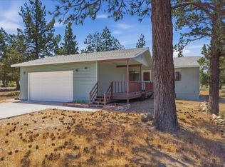 15617 Sherwood Rd, Weed, CA 96094