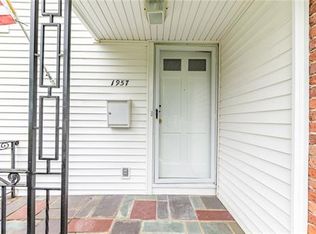 1957 Duncan Dr, Scotch Plains, NJ 07076