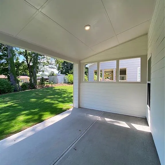 5037 Silver Fox Trl — Photo 33