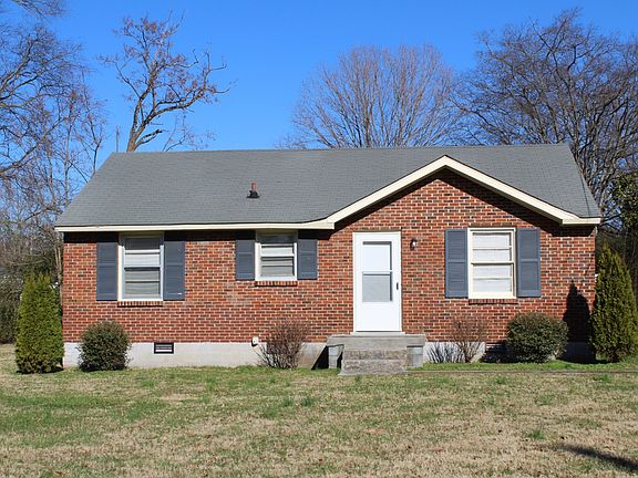 2nd image of 1911 Meadowgreen Dr
