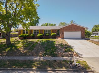 1717 Cook Dr, Normal, IL 61761