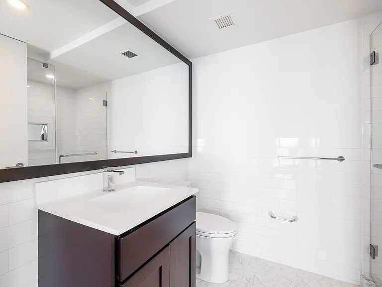 22-44 Jackson Ave #Penthouse 3 — Photo 9