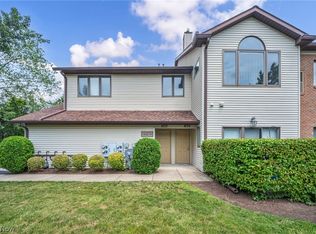 9680 Sylvan Ln, Mentor, OH 44060