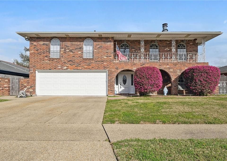 1st image of 4009 Ellen Dr