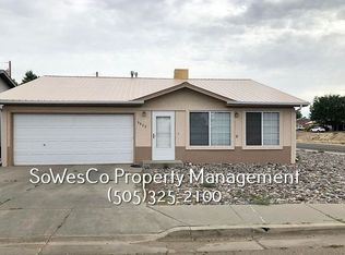 3922 Buckingham St, Farmington, NM 87402
