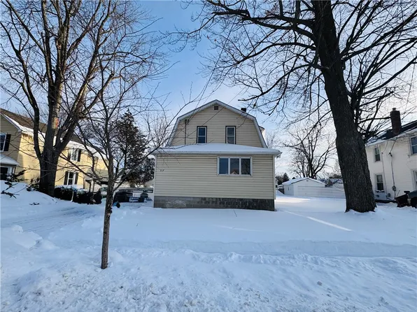 117 William St, Medina, NY 14103