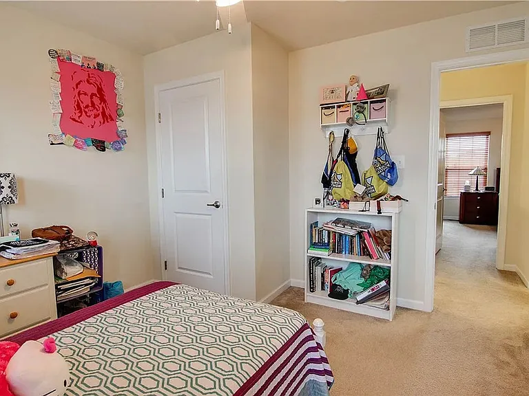 506 Broadmore Ln — Photo 14
