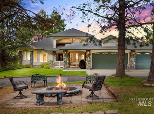 131 Par Dr, Cascade, ID 83611