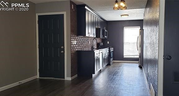Entry, Dining, & kitchen