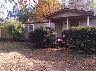 521 Reed Rd, Tunnel Hill, GA 30720