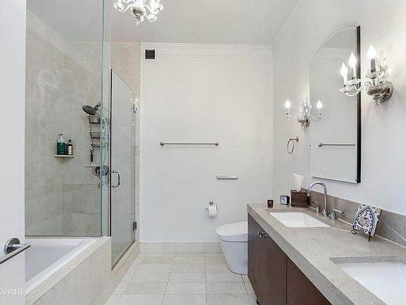 4th image of 30 West St APT Ph2g