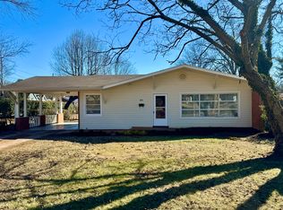 24 Hawthorn Rd, Salem, VA 24153