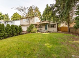 17513 Woodland Dr, Bothell, WA 98012
