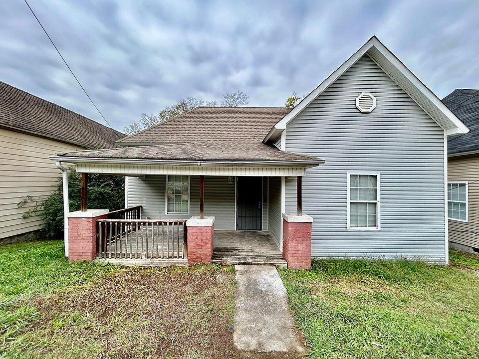 1st image of 2405 N Chamberlain Ave
