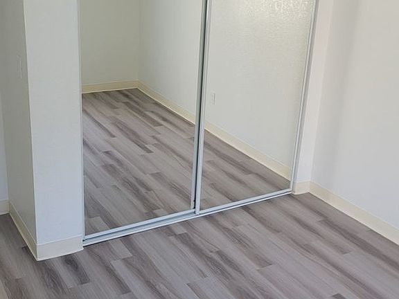 4th image of 3800 Madison Ave #3810-07