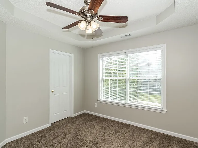 3 Brightling Ln — Photo 11