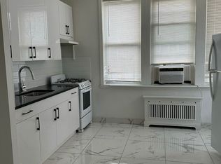 1753 E 4th St #2F, Brooklyn, NY 11234