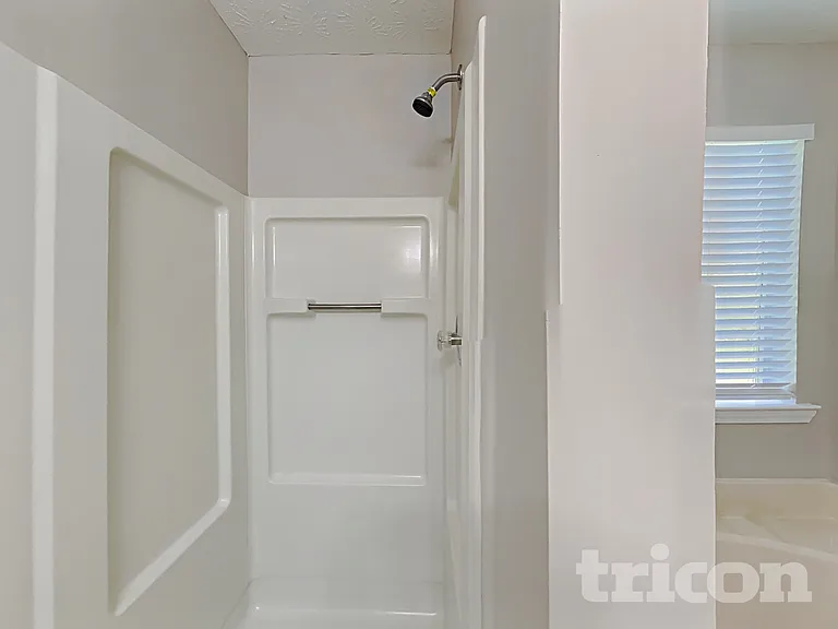 290 Plantation Blvd — Photo 8