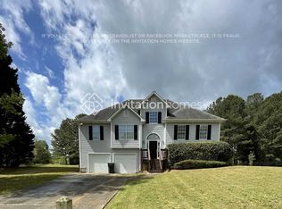 55 Berkshire Dr, Hiram, GA