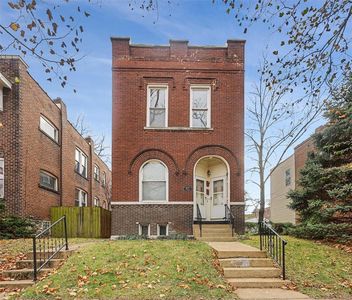 4230 Wyoming St, Saint Louis, MO, 63116