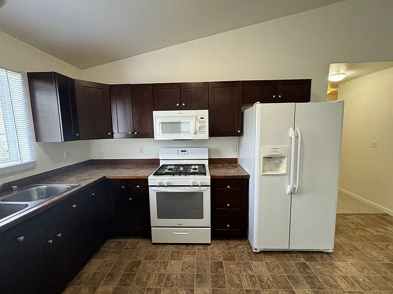 3632-3638 S Heartwood Cir — Photo 6