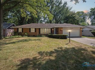 5325 Kellogg Rd, Toledo, OH 43615