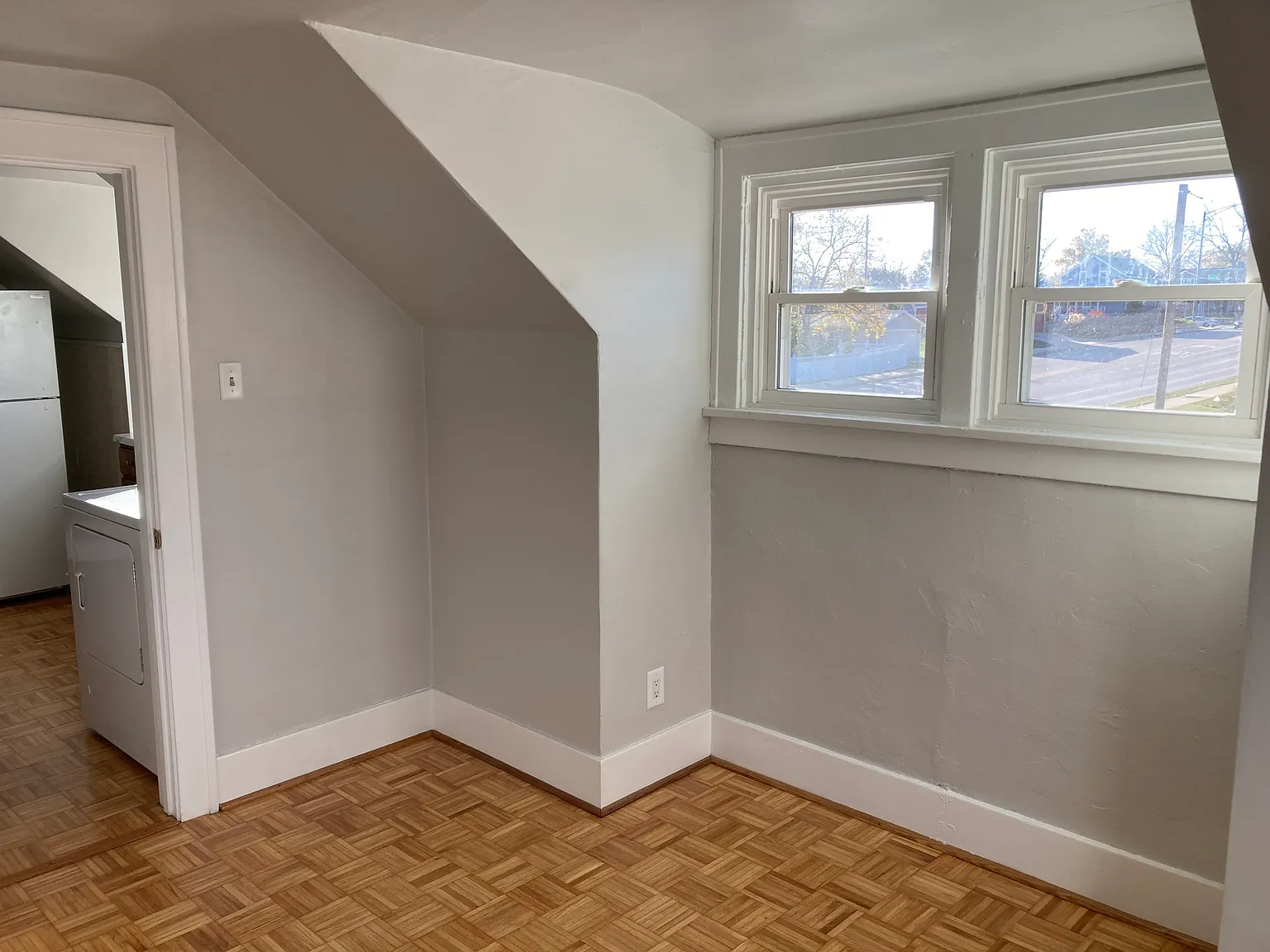 1 bed, 640 sqft, $1,195 — Photo 2