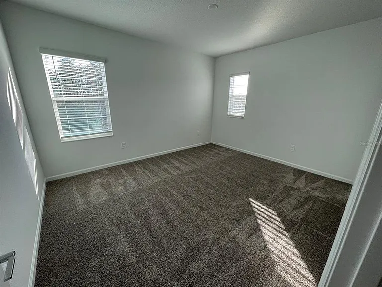 10163 Salt Point Dr — Photo 32