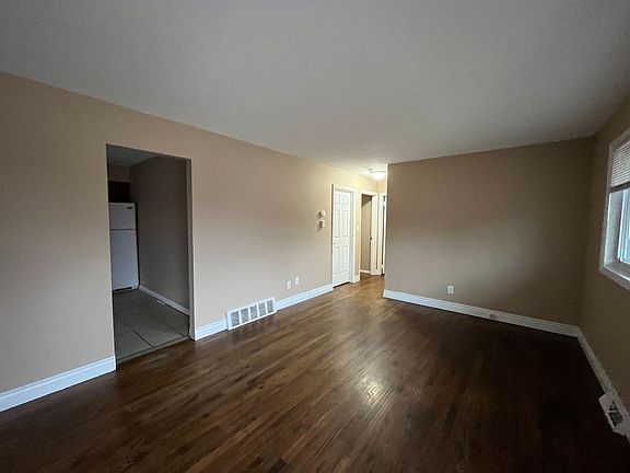 2nd image of 3881 Hammond Blvd