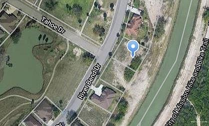 2nd image of 1922 River Bend Dr