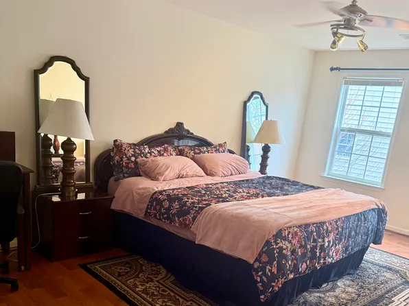 3821 Lacy Blvd, Falls Church, VA