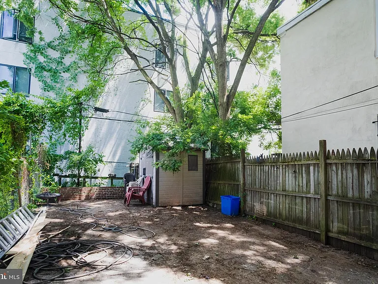 1221 N Randolph St #1 — Photo 16
