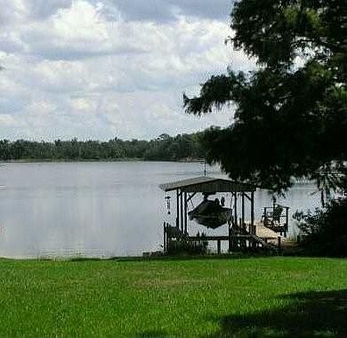 Lake Irma Waterfront