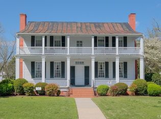 218 S Eden St, Edenton, NC 27932