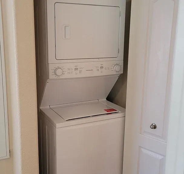 10650 Calico Mountain Ave #204 — Photo 9