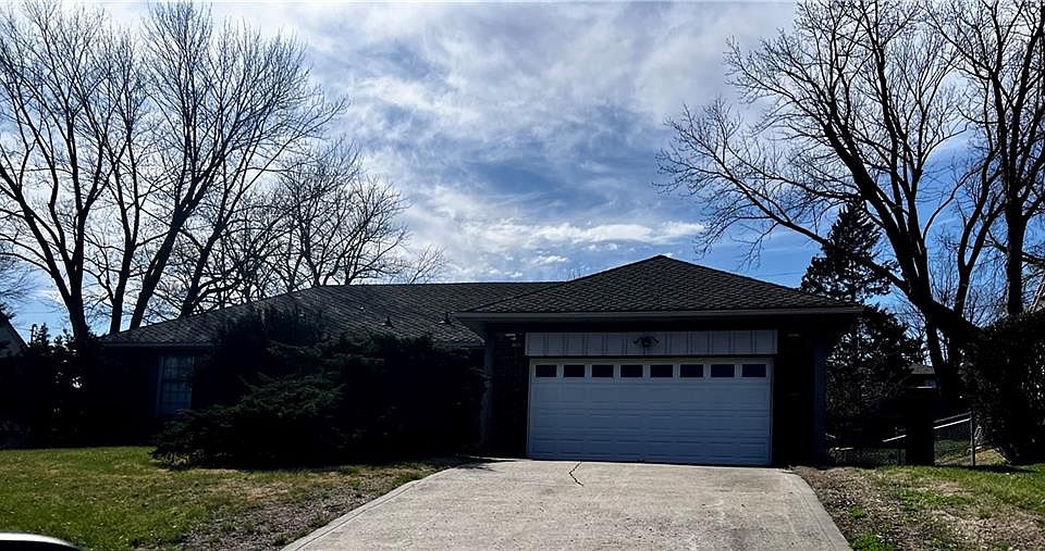 1st image of 6908 N Overland Dr